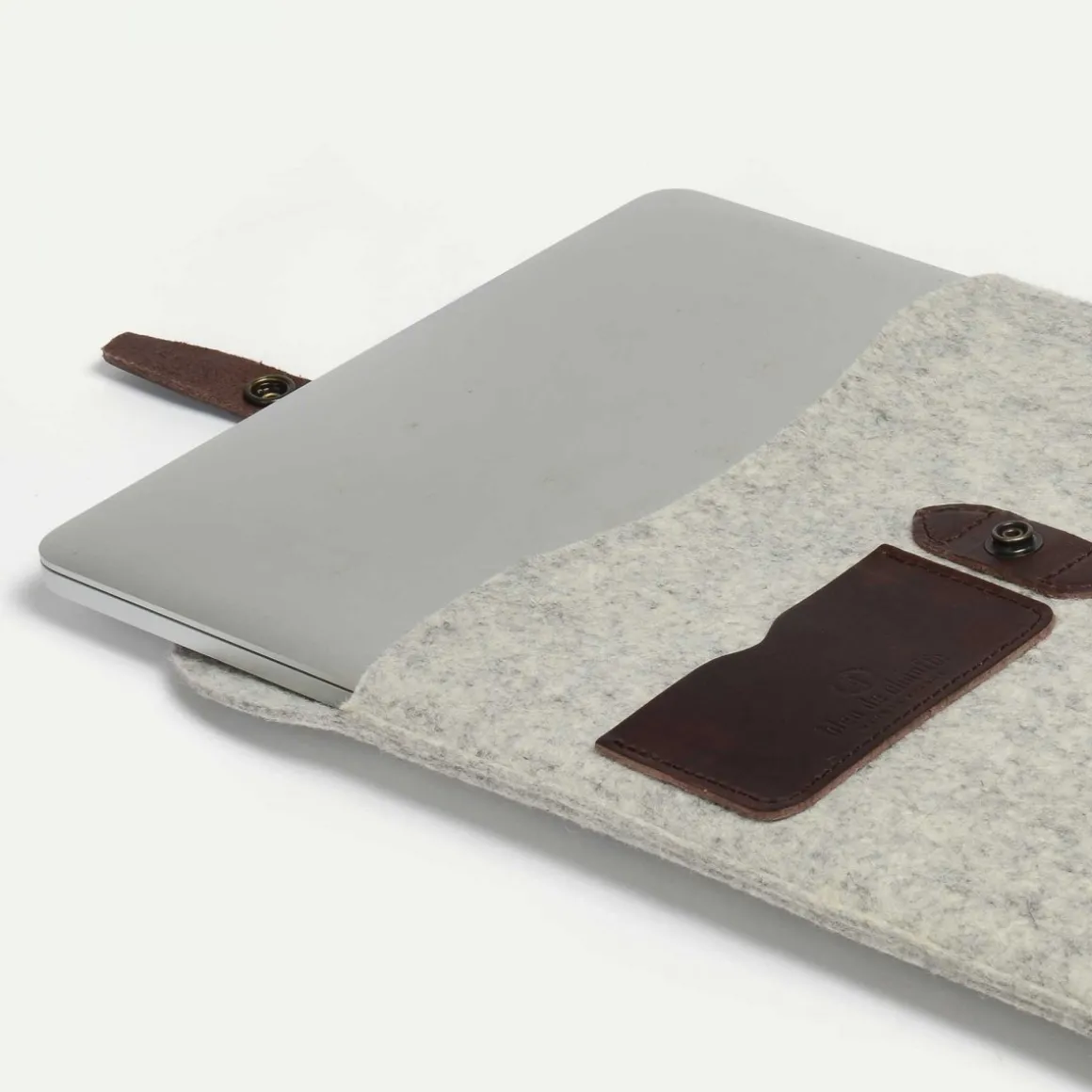 Protection ordinateur Milan 15
